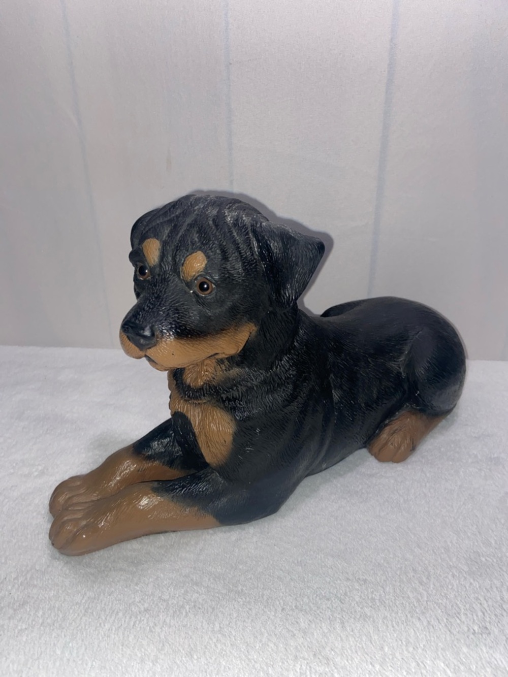 Rottweiler dog puppy statue  decorative figurine or doorstop
 vintage 1992